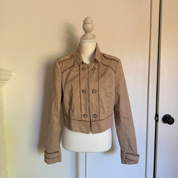 White House Black Market Jackets & Blazers - White House Black Market Tan Cropped Workwear Jacket Button Up Zip Women 12